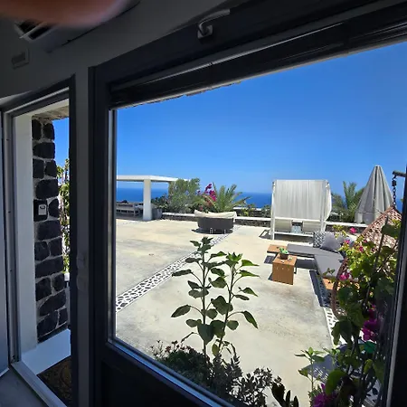 D' Amigos Superior Cave House With Outdoor Hottub