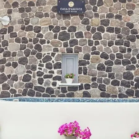 D' Amigos Superior Cave House With Outdoor Hottub